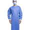 Les robes chirurgicales jetables non tissées imperméabilisent le doux renforcent la robe 40gsm d'isolement